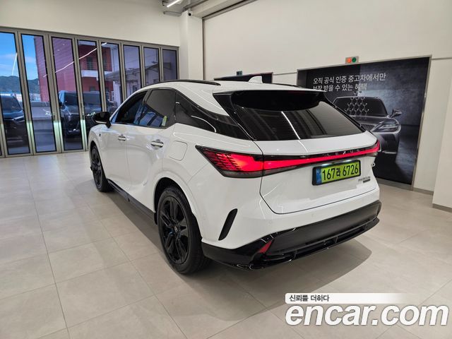 Lexus RX 500h 5-го поколения F-Sport - фото 1
