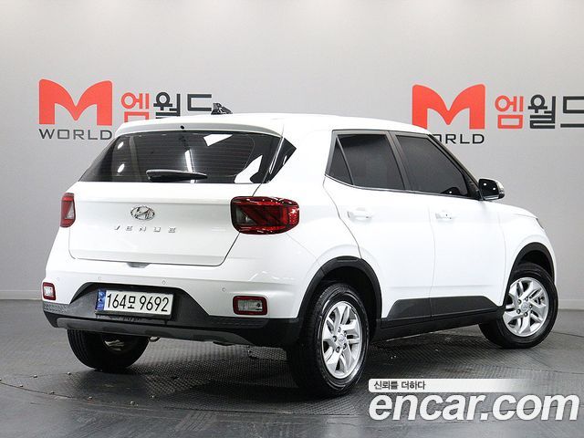 Hyundai Venue 1,6 Premium - фото 2