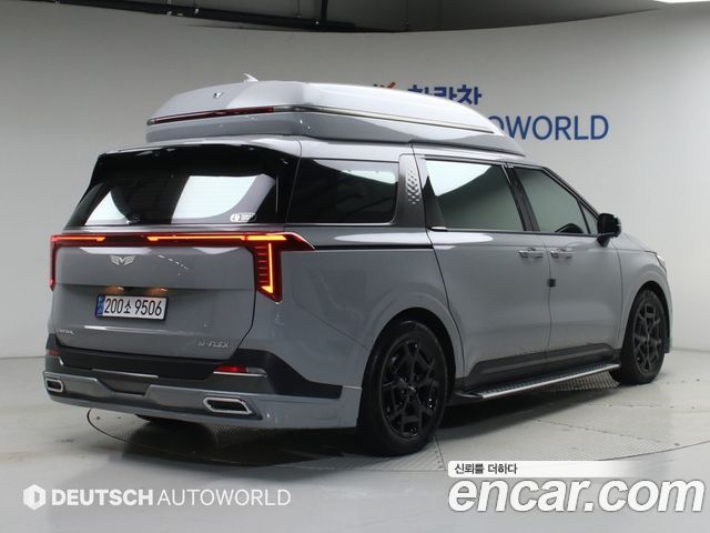Kia Carnival Новый 4-го поколения Gasoline 9-Seater Hi Limousine (7-seater Limousine(Special vehicle) - фото 1