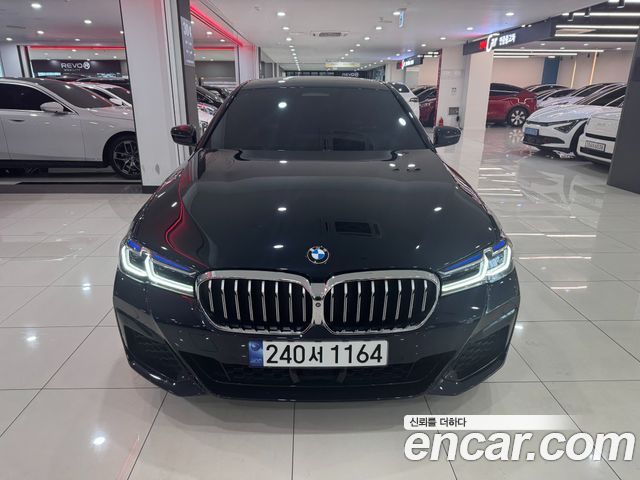 BMW 5-Series G30 530i M Sport Package - фото 2