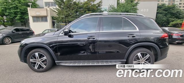 Mercedes-Benz GLE-Class W167 GLE300d 4MATIC - фото 4