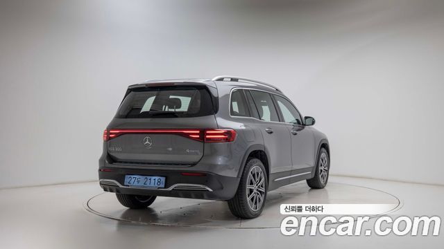 Mercedes-Benz EQB X243 EQB300 4MATIC AMG Line - фото 1