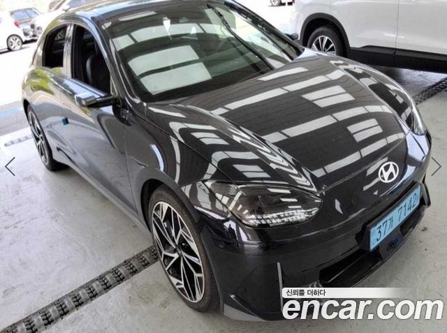 Hyundai Ioniq6 Long Range AWD Prestige - фото 0