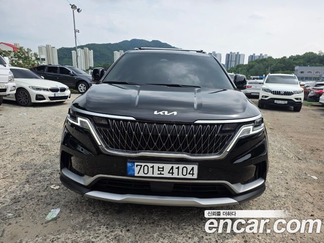 Kia Carnival 4-го поколения 11-Seater Prestige - фото 0