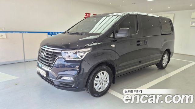 Hyundai Starex Новый Van 5-Seater Smart - фото 1
