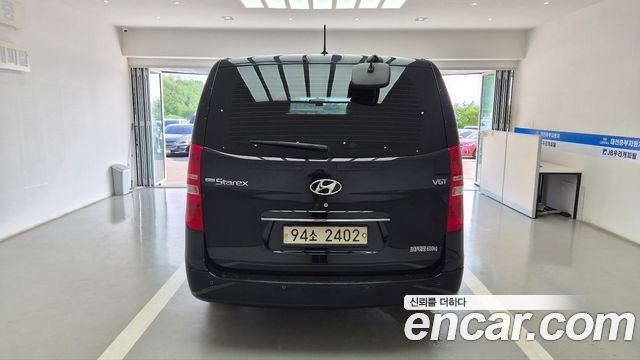 Hyundai Starex Новый Van 5-Seater Smart - фото 2