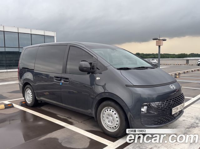Hyundai Staria Tourer 11-Seater Smart - фото 0
