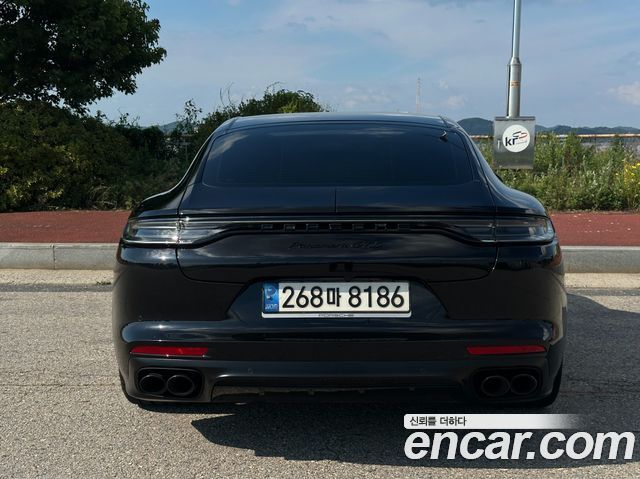 Porsche Panamera 4.0 GTS - фото 3