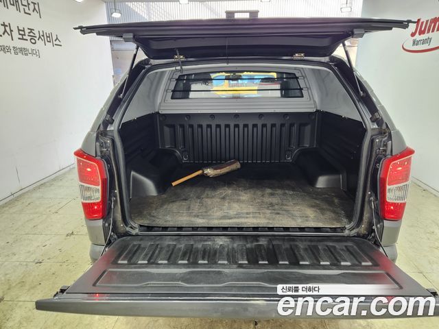 SsangYong Rexton Sports Diesel 2.2 4WD Adventure - фото 4