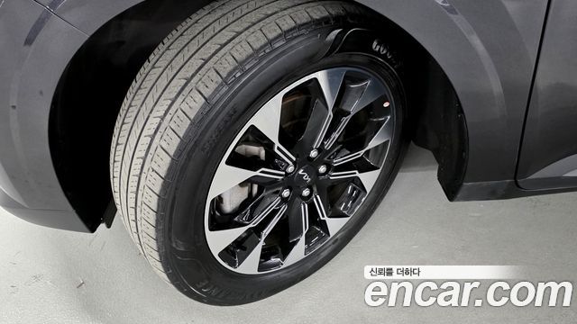 Kia Carnival 4-го поколения 9-Seater Prestige - фото 4