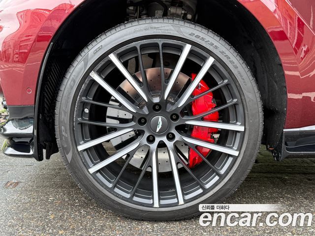 Aston Martin DBX 4.0 V8 707 - фото 4