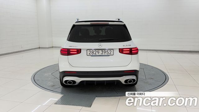Mercedes-Benz GLB-Class X247 AMG GLB35 4MATIC - фото 3