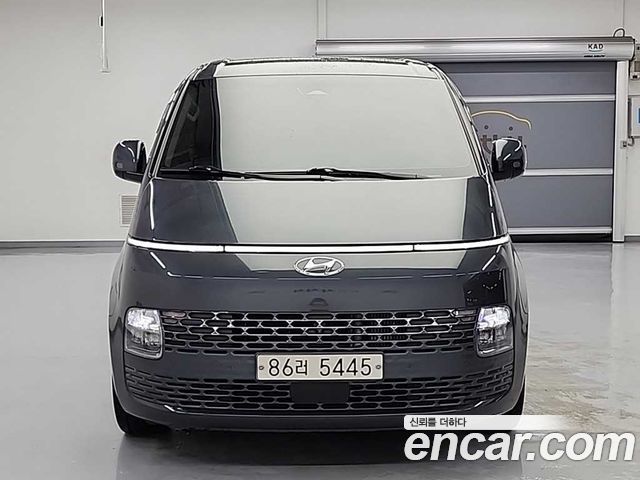 Hyundai Staria Cargo 5-Seater Modern - фото 2