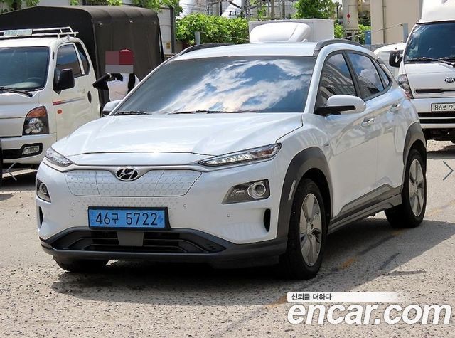 Hyundai Kona Premium - фото 0