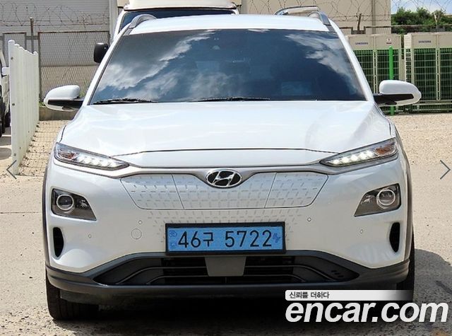 Hyundai Kona Premium - фото 1