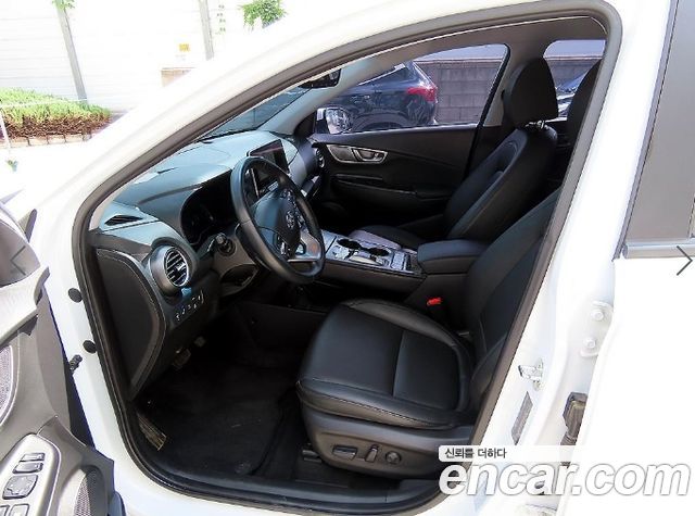 Hyundai Kona Premium - фото 4