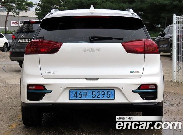 Kia Niro EV Noblesse - фото 3