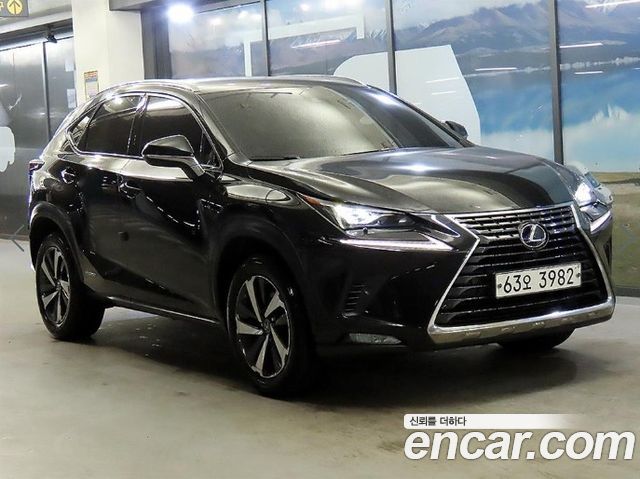 Lexus NX Executive - фото 0