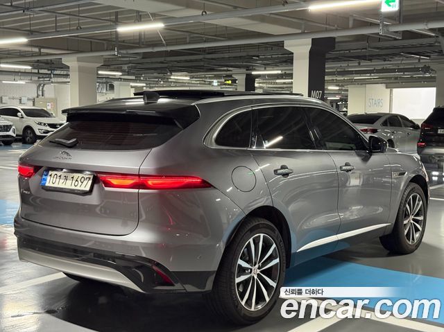 Jaguar F-PACE D200 SE - фото 3