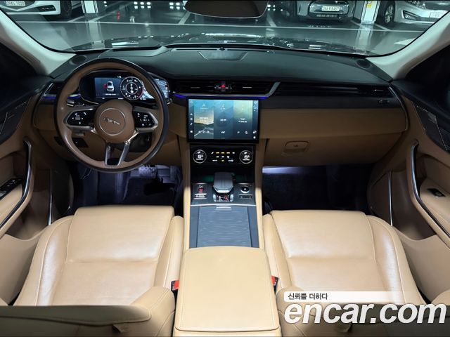 Jaguar F-PACE D200 SE - фото 4