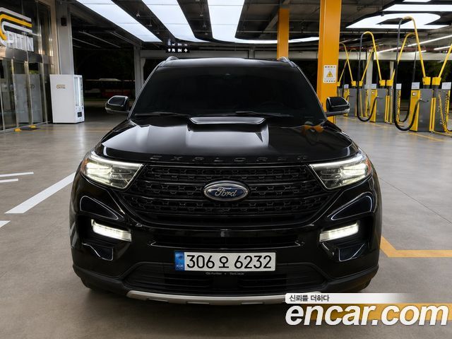 Ford Explorer 6-го поколения 2.3 LimIted 4WD - фото 2