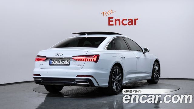 Audi A6 C8 45 TFSI Quattro Premium - фото 1