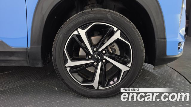 Chevrolet (GM Daewoo) Trailblazer 1.3 Turbo 4WD RS - фото 4