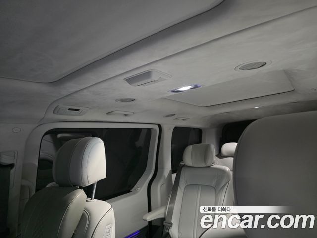 Hyundai Staria 4WD Lounge 7-Seater Inspiration - фото 4