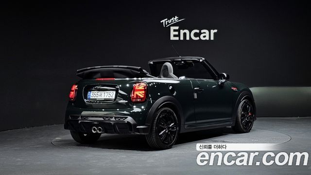 Mini Cooper Convertible S JCW 3rd - фото 0