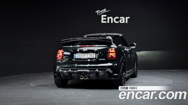 Mini Cooper Convertible S JCW 3rd - фото 2