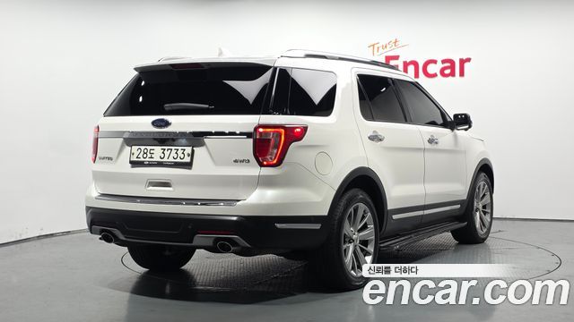 Ford Explorer 3.5 Limited 4WD 5th - фото 1
