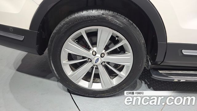 Ford Explorer 3.5 Limited 4WD 5th - фото 4