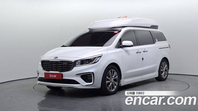 Kia Carnival Новый 9-Seater Hi-Limousine Noblesse Special - фото 0