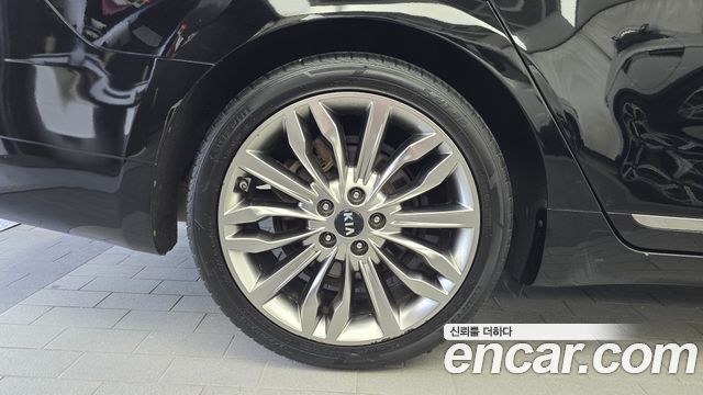 Kia K7 Premier 3.0 GDI Signature - фото 4
