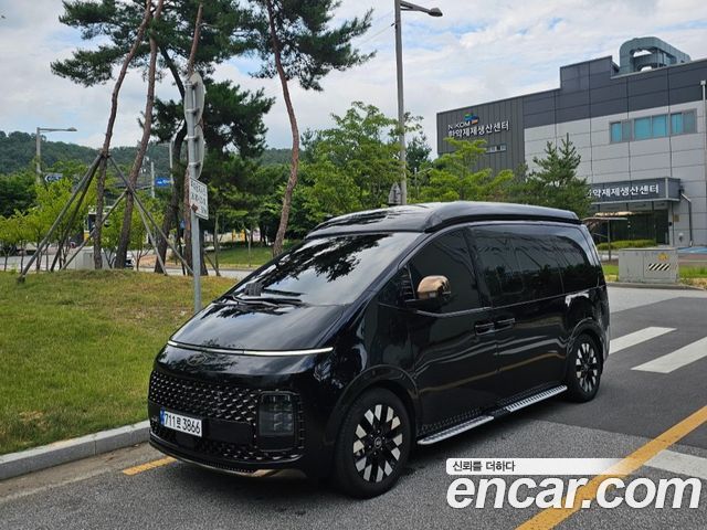 Hyundai Staria 2WD Camping Car Prestige Camper 4Seater - фото 0