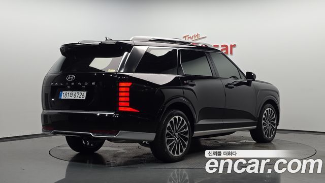 Hyundai Palisade LX3 HEV 2.5T 2WD 9-Seater Calligraphy - фото 0