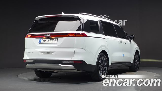 Kia Carnival 4-го поколения 7-Seater Outdoor Noblesse - фото 1