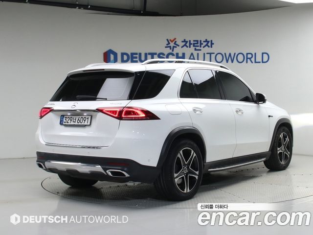 Mercedes-Benz GLE-Class W167 GLE350e 4MATIC - фото 1