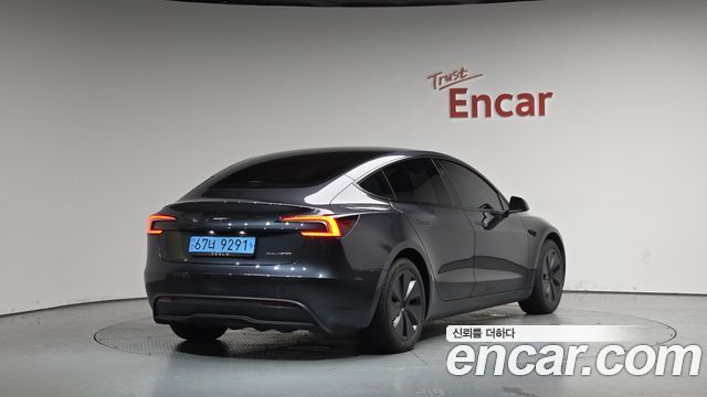 Tesla Model 3 Long Range AWD - фото 0