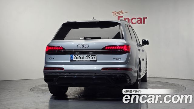 Audi Q7 50 TDI Quattro Premium - фото 3