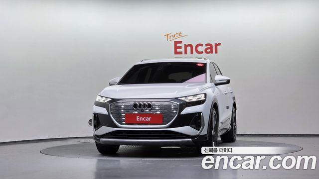 Audi Q4 e-Tron F4 40 Premium - фото 2