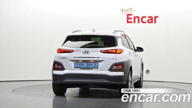 Hyundai Kona Premium - фото 3