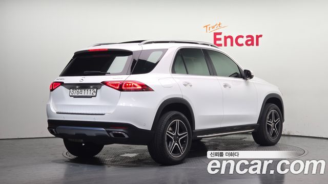 Mercedes-Benz GLE-Class W167 GLE300d 4MATIC - фото 1