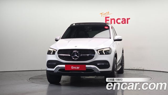 Mercedes-Benz GLE-Class W167 GLE300d 4MATIC - фото 2