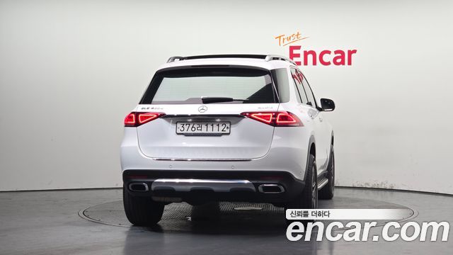 Mercedes-Benz GLE-Class W167 GLE300d 4MATIC - фото 3