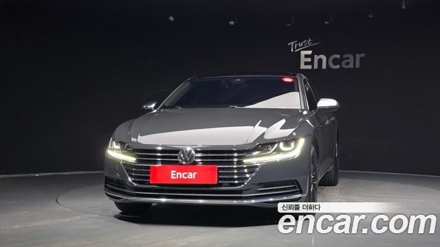 Volkswagen Arteon 2.0 TDI Premium - фото 2