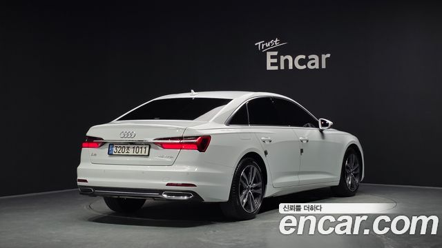 Audi A6 C8 45 TFSI - фото 1
