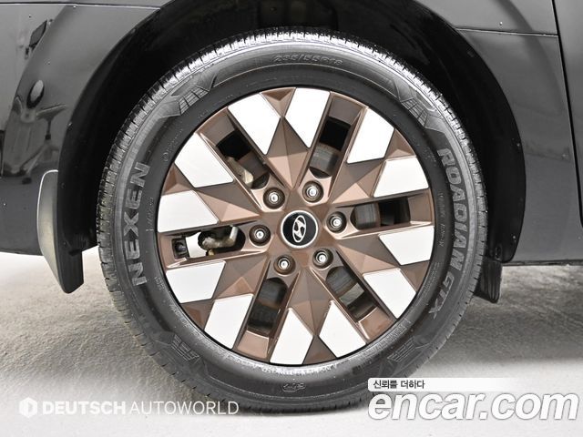 Hyundai Staria 4WD Lounge 9-Seater Inspiration - фото 4