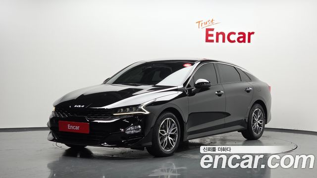 Kia K5 3-го поколения 2.0 Prestige - фото 0