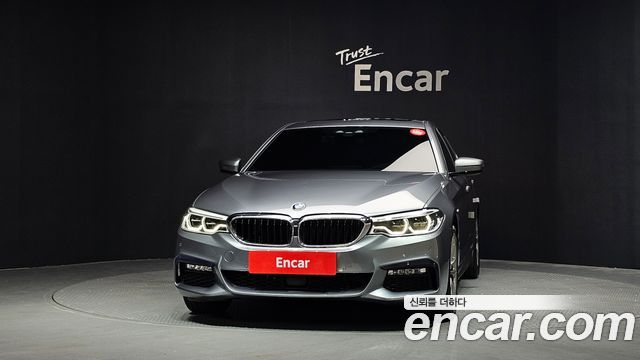 BMW 5-Series G30 520d xDrive M Sport Package - фото 2